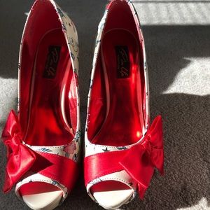 Pin Up Heels